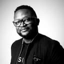 Victor Oluwole