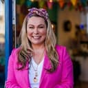 Holly Tucker