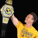 Dustin Starr